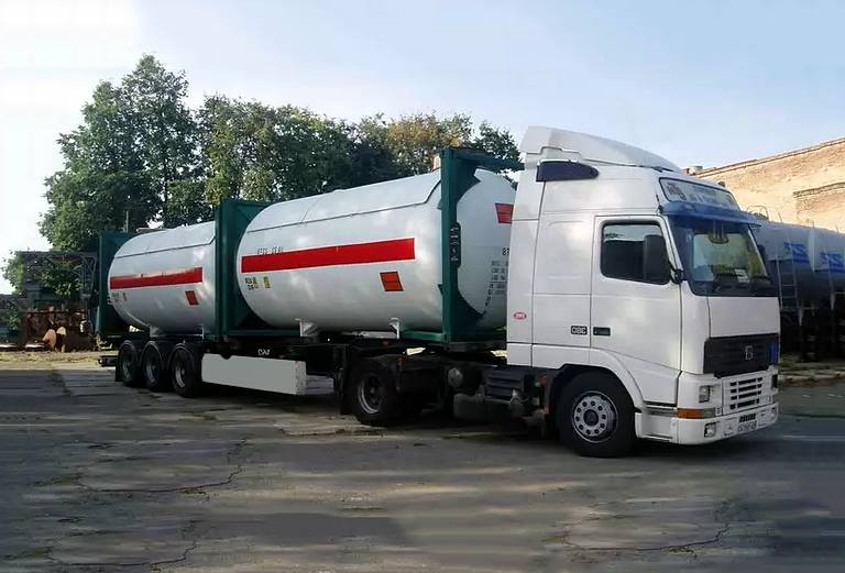Доставка спец. грузов И другого недорого из Москва в Москва